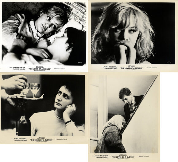 LOVES OF A BLONDE [LÁSKY JEDNÉ PLAVOVLÁSKY] (1965) Set of 11 photos - Image 8