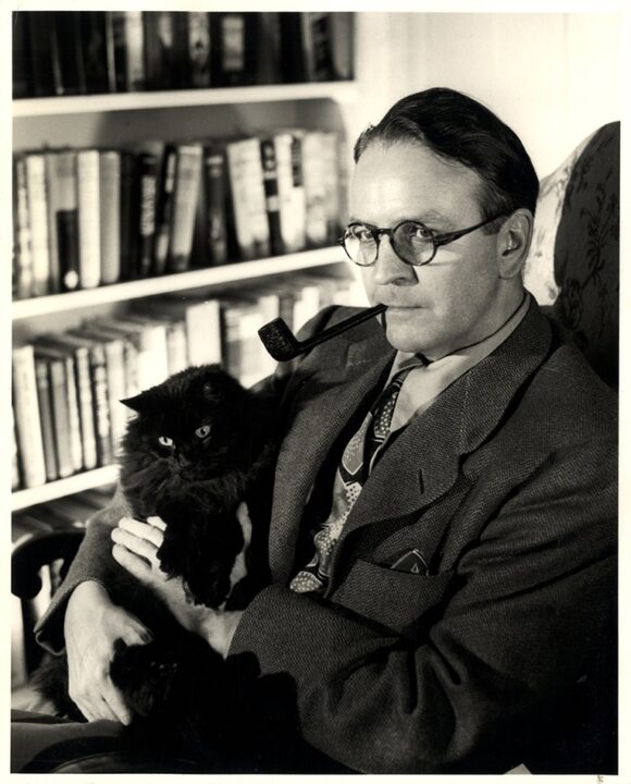 RAYMOND CHANDLER (ca. 1945) Photo