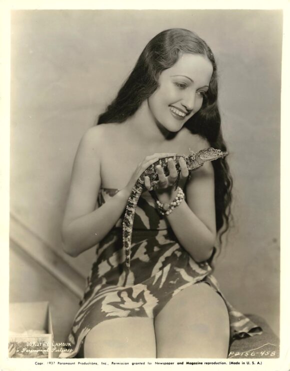 DOROTHY LAMOUR (1937)