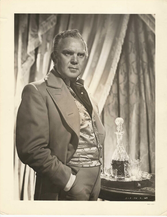 GONE WITH THE WIND -O24- THOMAS MITCHELL AS GERALD O’HARA IN FORMAL PORTRAIT