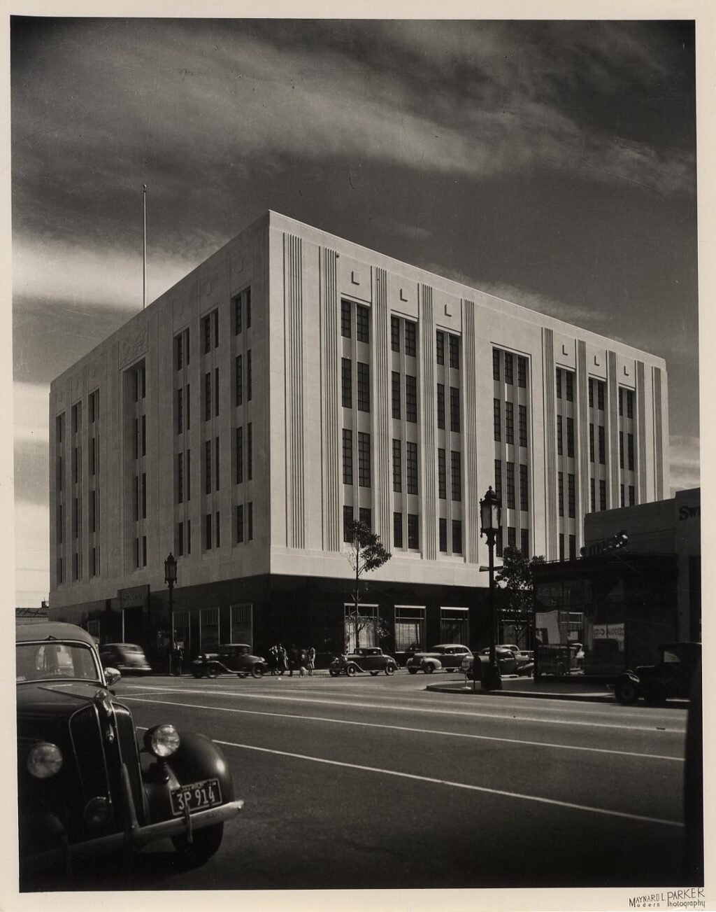 I. MAGNIN BUILDING, LOS ANGELES (1939)