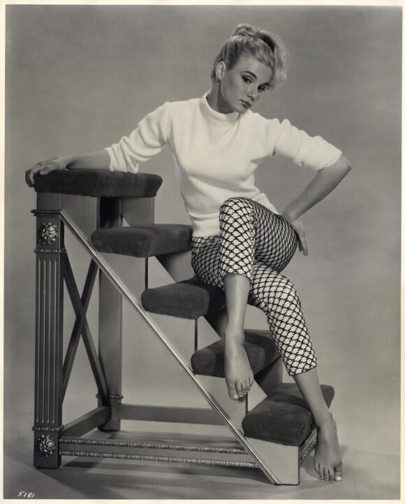 YVETTE MIMIEUX (ca. 1960)