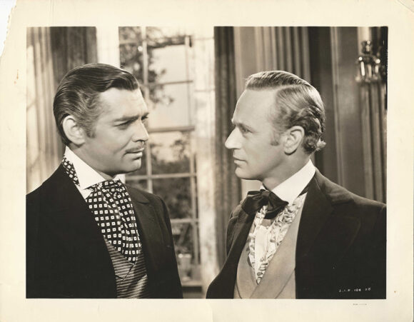 GONE WITH THE WIND -V31- CLARK GABLE AS RHETT BULTER AND LESLIE HOWARD AS ASHLEY WILKES AT TWELVE OAKS