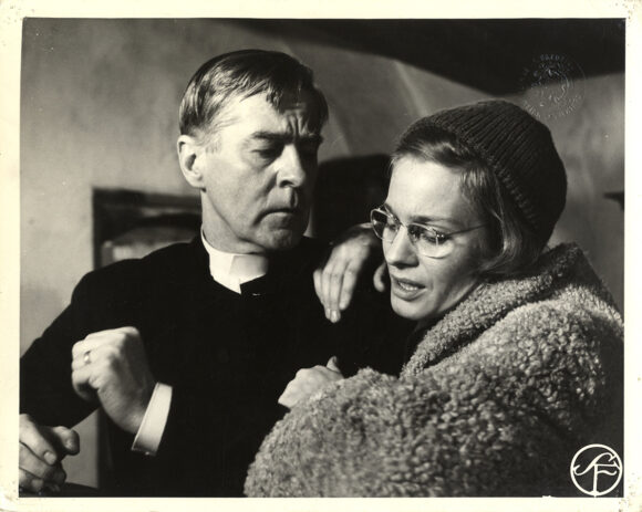 Ingmar Bergman's NATTVARDSGÄSTERNA [WINTER LIGHT] (1963) Set of 15 photos - Image 4