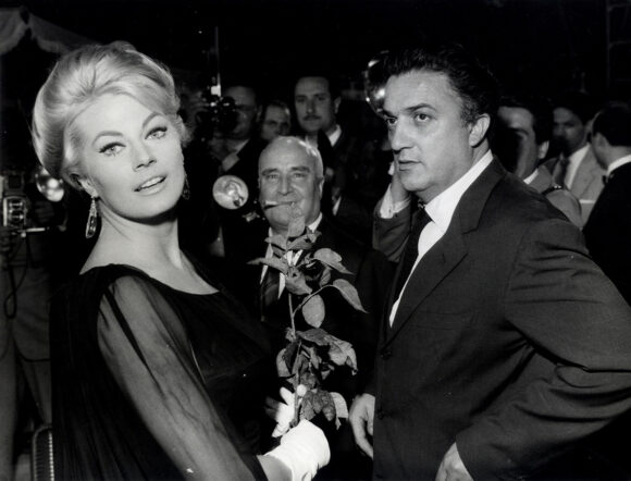 FEDERICO FELLINI, ANITA EKBERG (1960) Italian photo