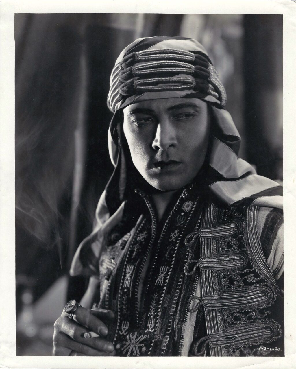 RUDOLPH VALENTINO | SON OF THE SHEIK (1926) Close-up photo