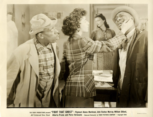 FIGHT THAT GHOST (1946) Set of 12 photos - Image 10