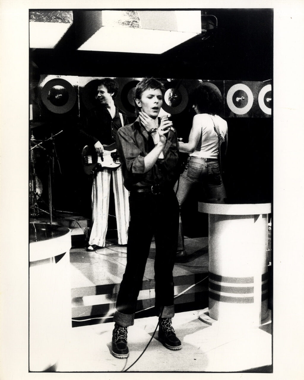 DAVID BOWIE (ca. 1970s) Set of 14 UK photos - Image 7