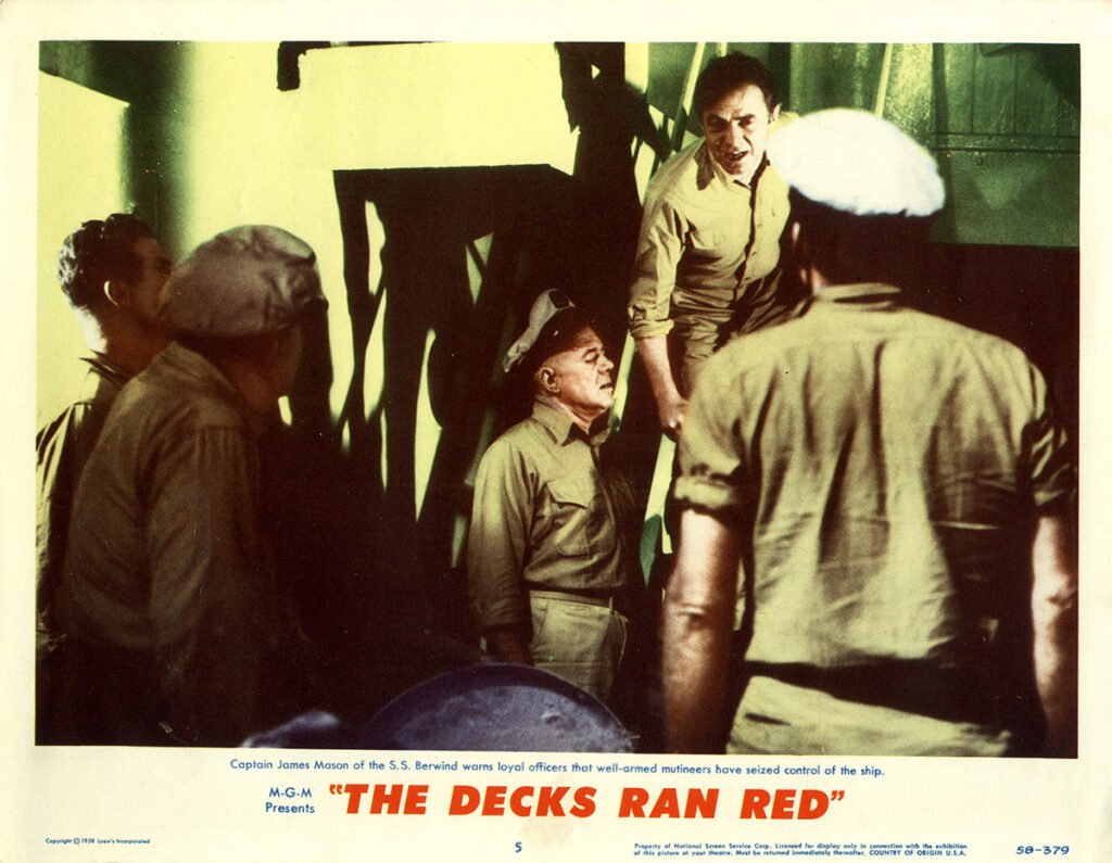 DECKS RAN RED, THE (1958) Set of 8 lobby cards - Image 5