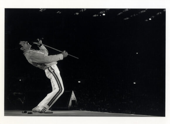 FREDDIE MERCURY / QUEEN (ca. 1976-86) Set of 18 UK photos