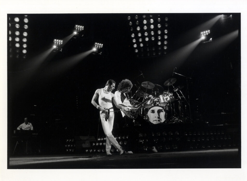 FREDDIE MERCURY / QUEEN (ca. 1976-86) Set of 18 UK photos - Image 21