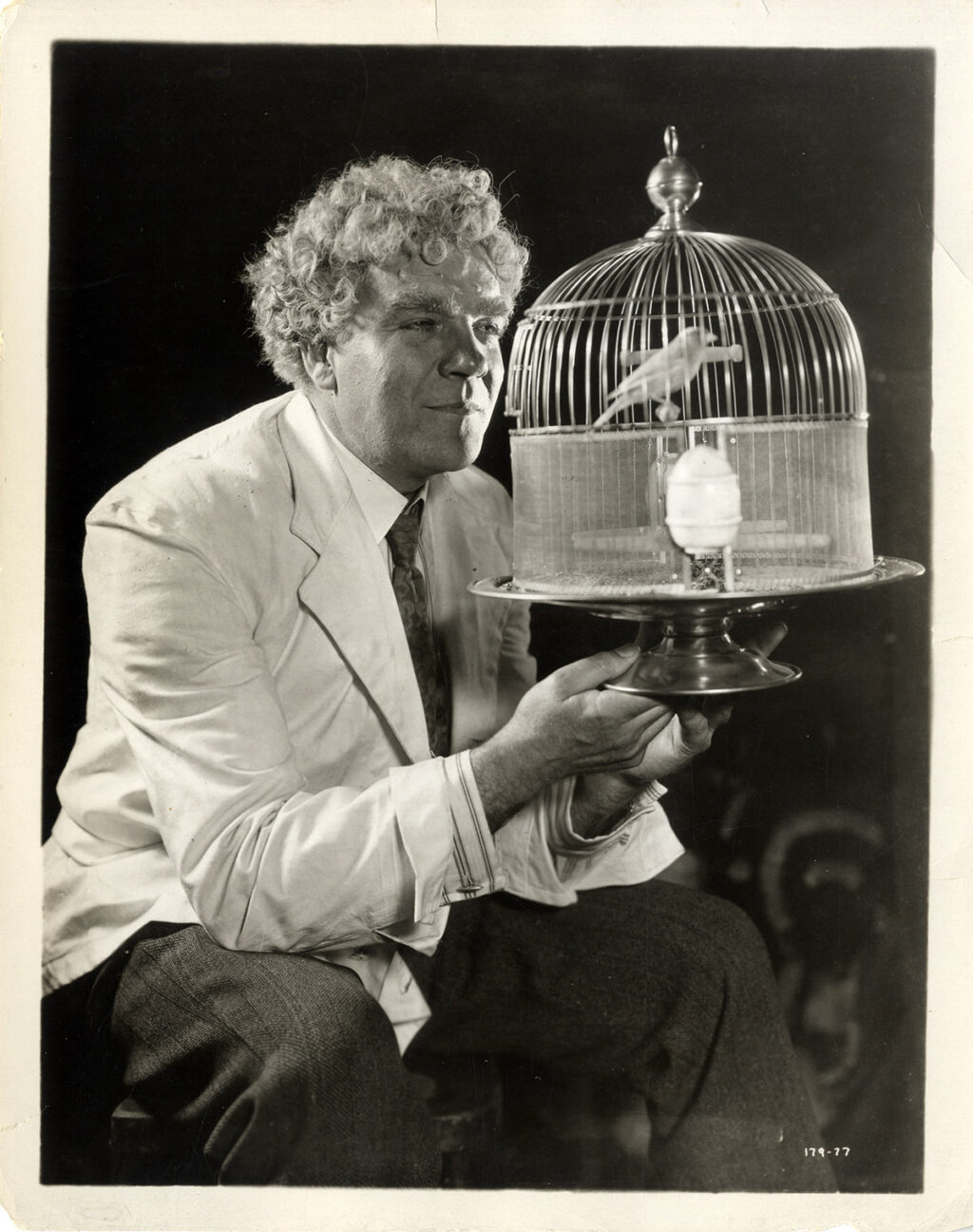 GREED (1924) Gibson Gowland with parakeet