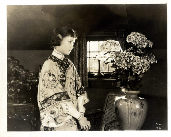 ANNA MAY WONG | BITS OF LIFE (1921) Photo - 1