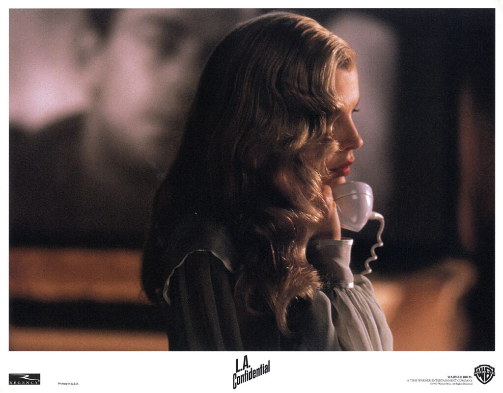 L.A. CONFIDENTIAL (1997) Set of 8 lobby cards - Image 8