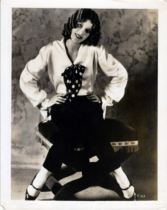 LORETTA YOUNG | SCARLET SEAS (1928) Photo of young ingenue