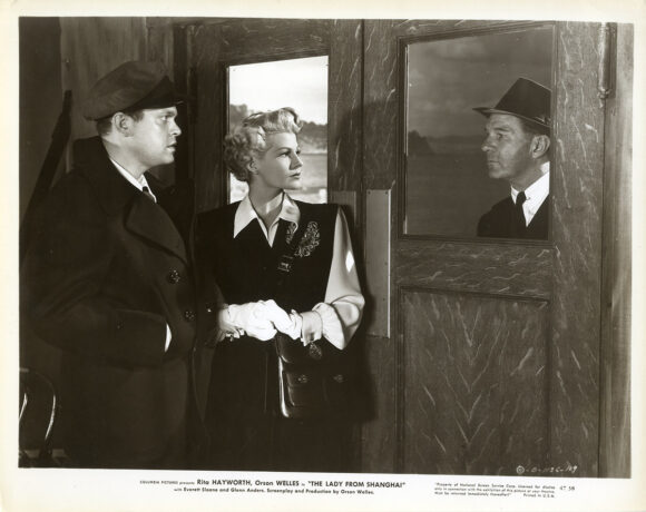 LADY FROM SHANGHAI, THE (1947) Photo - 1