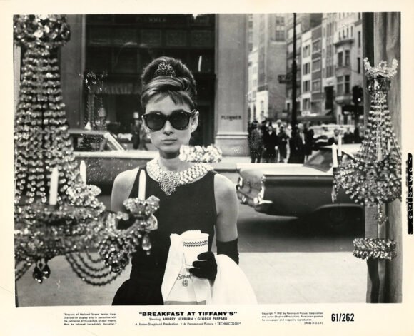 BREAKFAST AT TIFFANY'S (1961) Photo of iconic breakfast