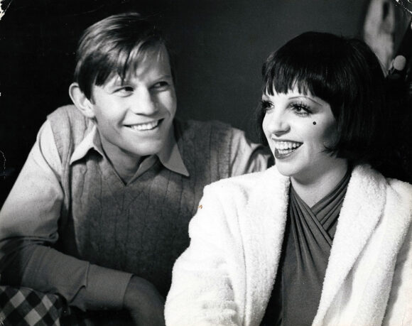 CABARET (1972) BTS with Liza Minnelli, Michael York by Alan Pappe