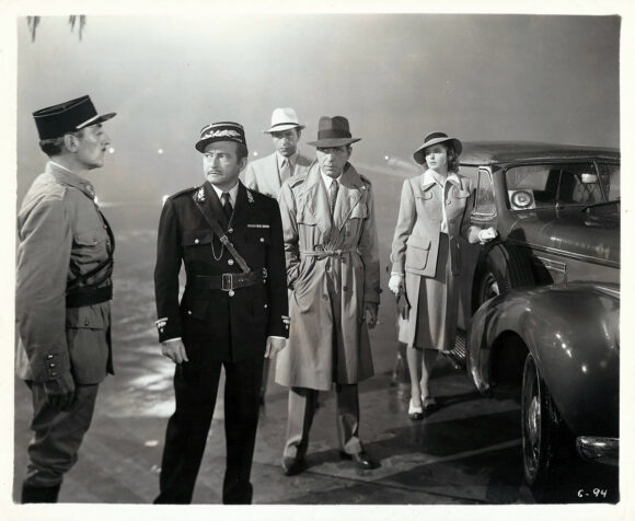 CASABLANCA (1942) Iconic climactic scene