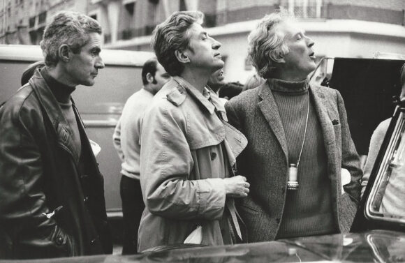 ALAIN RESNAIS DIRECTING | STAVISKY (1974) French BTS photo