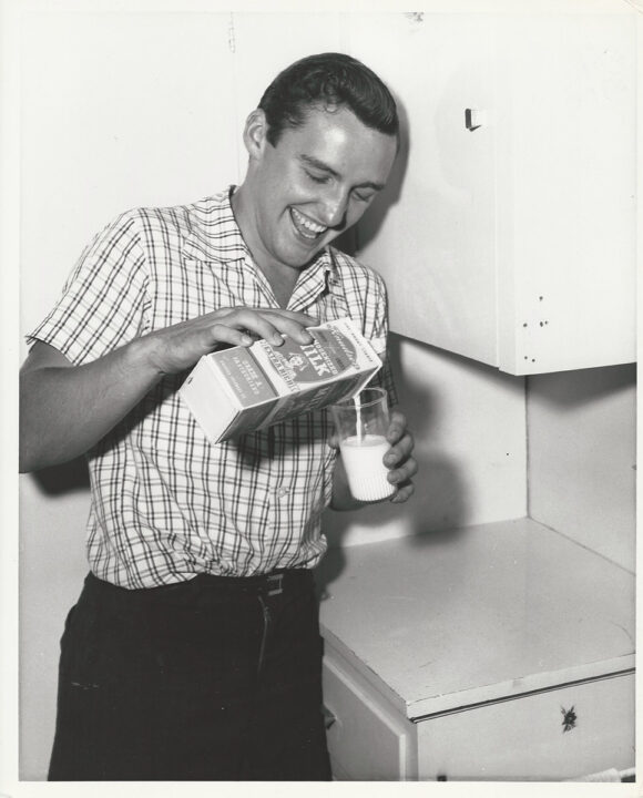 DENNIS HOPPER AT HOME (ca. 1955) Set of 7 photos