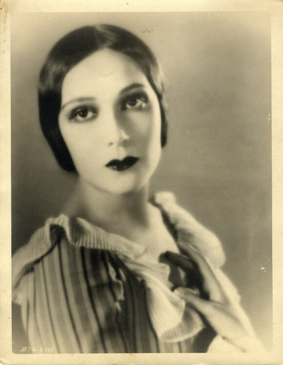 DOLORES DEL RÍO (ca. 1928) Oversize portrait by James Manatt