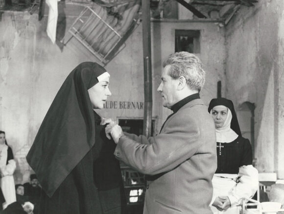 GEORGES FRANJU ON SET | THOMAS L’IMPOSTEUR (1965) French BTS photo