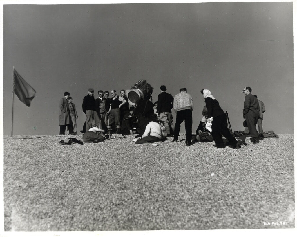 MICHAEL POWELL DIRECTS | THE SMALL BACK ROOM (1949) Set of 3 UK photos