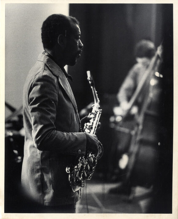 ORNETTE COLEMAN (1974) Photo by Raymond Ross