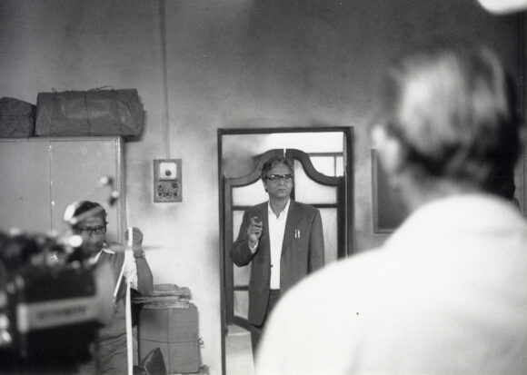 SATYAJIT RAY DIRECTS | AN ENEMY OF THE PEOPLE (1989) Set of 5 Indian photos