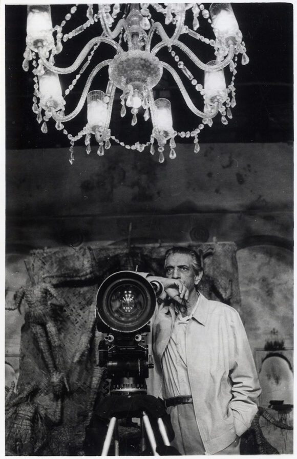 SATYAJIT RAY DIRECTS | AN ENEMY OF THE PEOPLE (1989) Set of 5 Indian photos