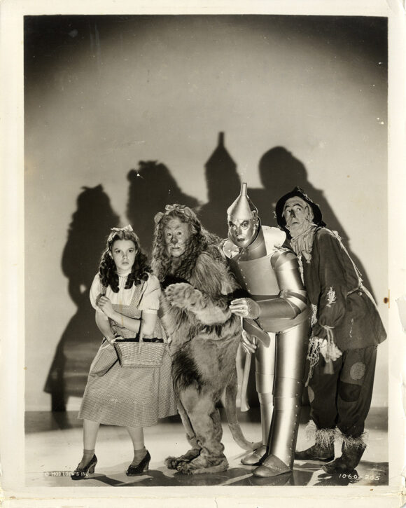 WIZARD OF OZ, THE (1939) Publicity group shot