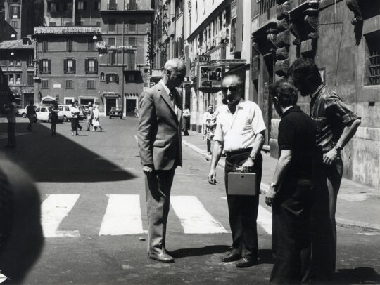 FRED ZINNEMANN DIRECTS | DAY OF THE JACKAL (1973) French BTS photo