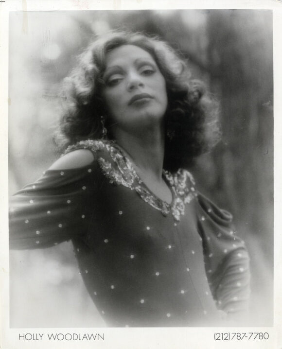 HOLLY WOODLAWN (1976) Photo