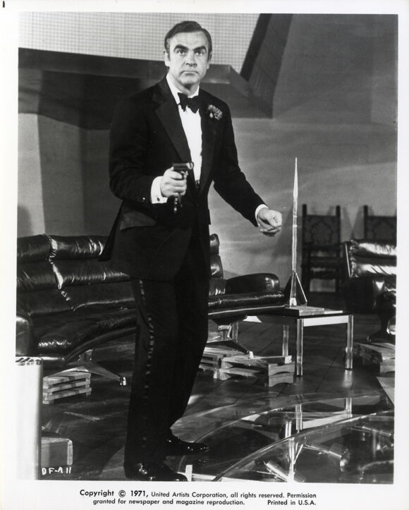 Ian Fleming (source) DIAMONDS ARE FOREVER (1971) Set of 24 photos