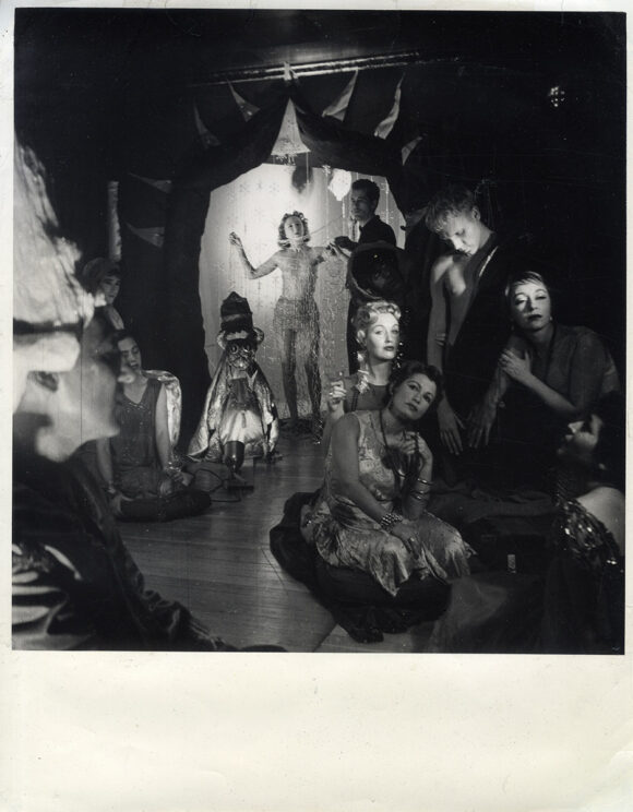 Kenneth Anger (director) INAUGURATION OF THE PLEASURE DOME (1953) Photo - 3