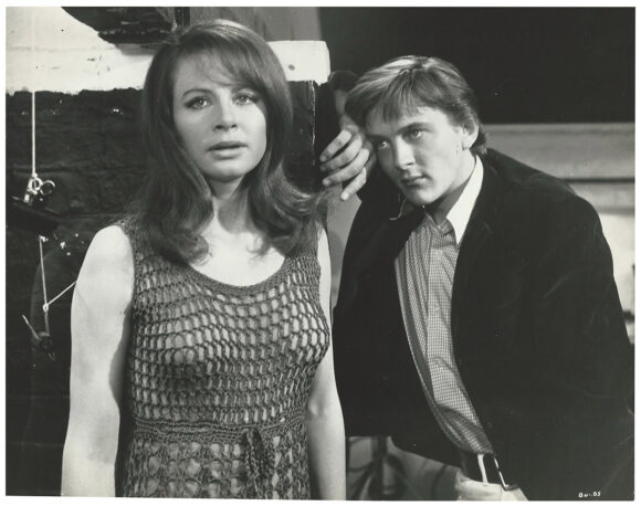 BLOW-UP | SARA MILES, DAVID HEMMINGS (1966) UK photo