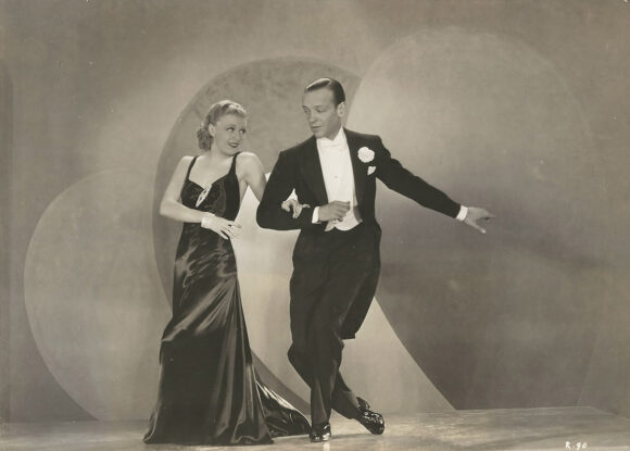 GINGER ROGERS, FRED ASTAIRE IN CLASSIC DANCE | ROBERTA (1935) Photo