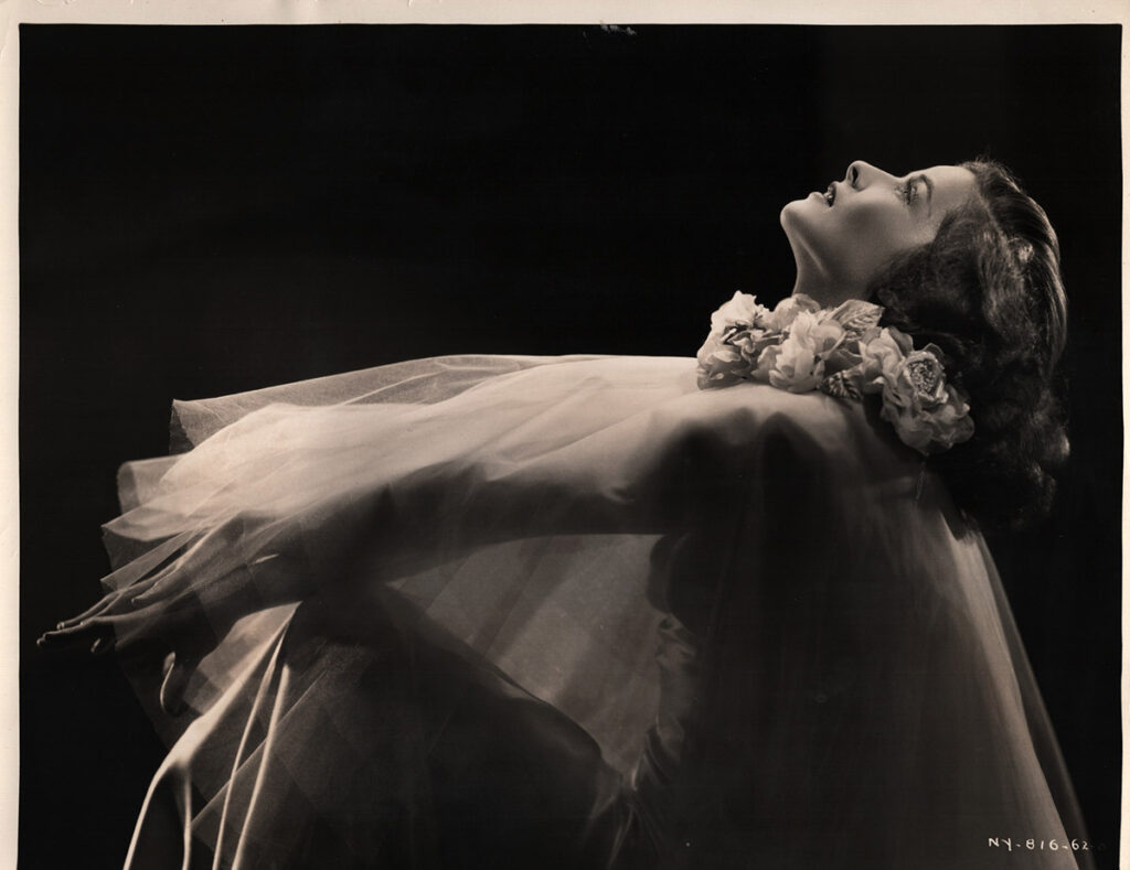 KATHARINE HEPBURN | BREAK OF HEARTS (1935) Set of 3 photos by Ernest Bachrach - Image 3