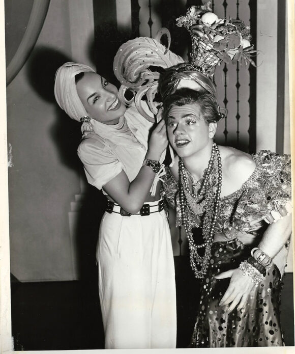 CARMEN MIRANDA COACHES MICKEY ROONEY TO BE... CARMEN MIRANDA (1941) Photo - 1