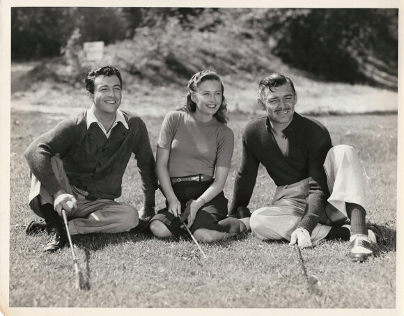 CLARK GABLE, BARBARA STANWYCK, ROBERT TAYLOR PLAY GOLF (1939) Publicity photo by Carole Lombard / László Willinger