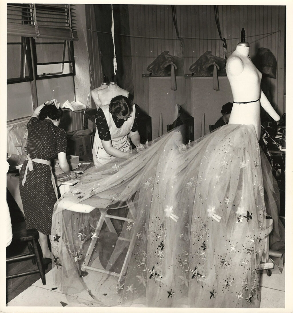 ZIEGFELD GIRL | MAKING LANA TURNER'S GOWN (1941) BTS photo