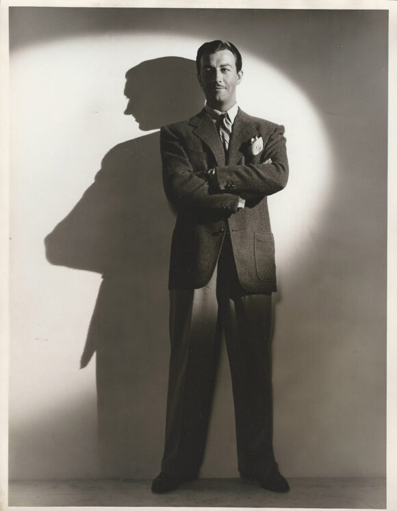 ROBERT TAYLOR (1940) Oversized portrait by László Willinger - 1