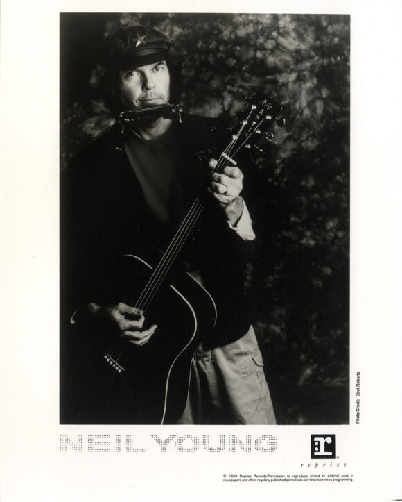 NEIL YOUNG [ca. 1983-91] Set of 4 photos - Image 2