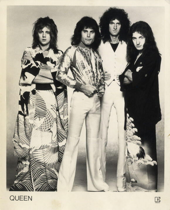 QUEEN | FREDDIE MERCURY [ca. 1976] Set of 2 photos - Image 2