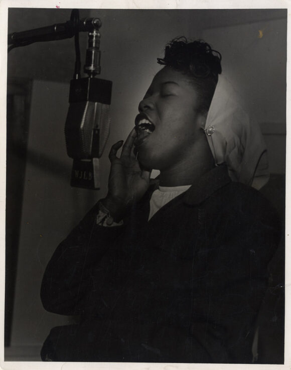 SARAH VAUGHAN (ca. 1950s) Photo archive