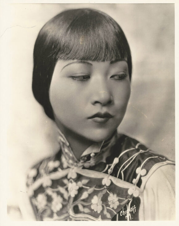 ANNA MAY WONG in PARAMOUNT PICTURES [ca. 1925] Photo by Irving Chidnoff